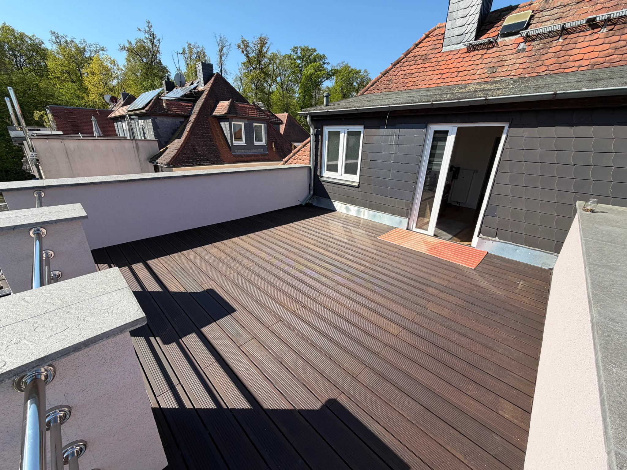 Terrassenbelag auf einer Dachterrasse